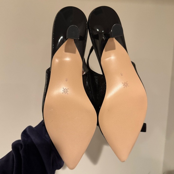 BCBG Generation Black Bow Slingbacks - Picture 6 of 8